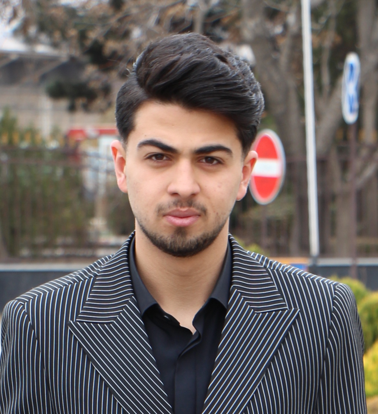 مهران پوررضا | دانشجوی حقوق و علاقه‌مند به مشاوره حقوقی