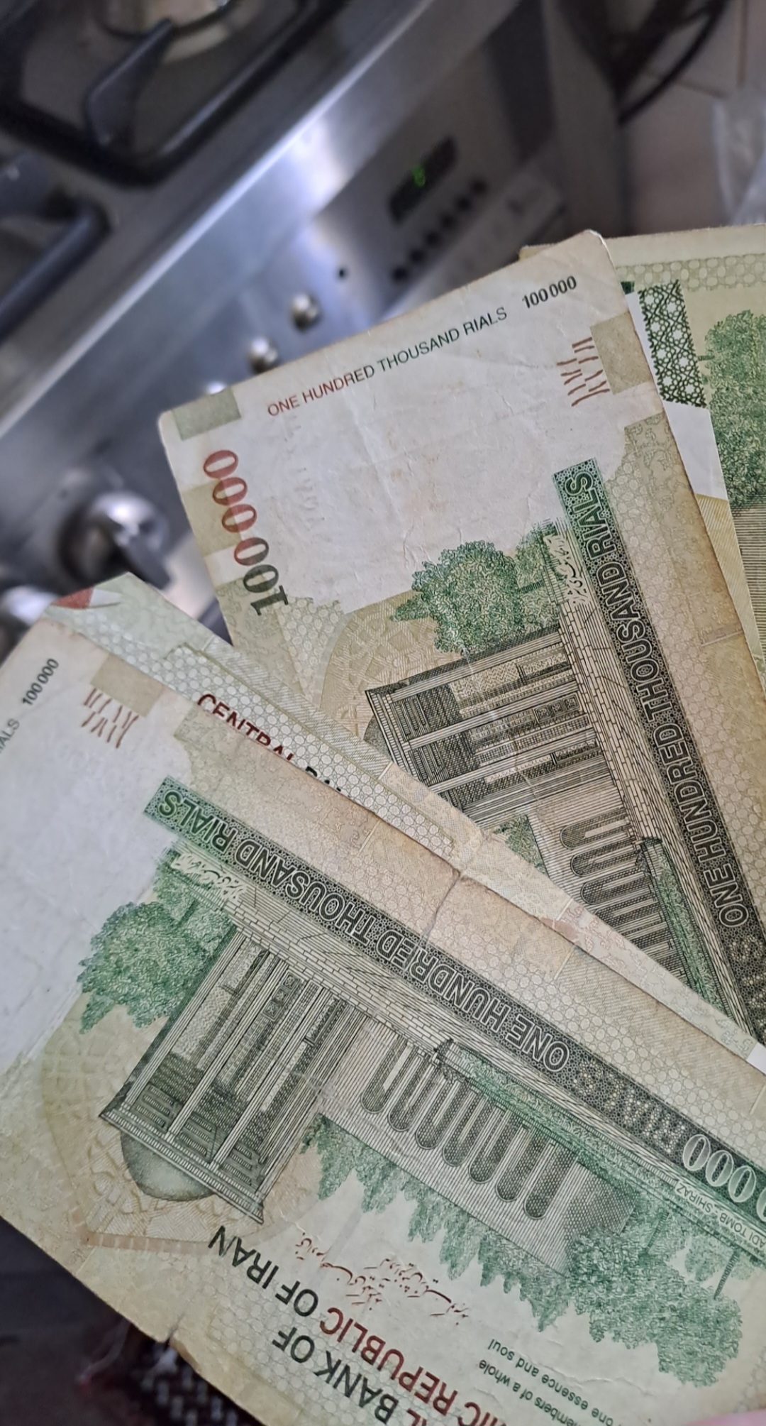 پول معنوی به روایت تصویر