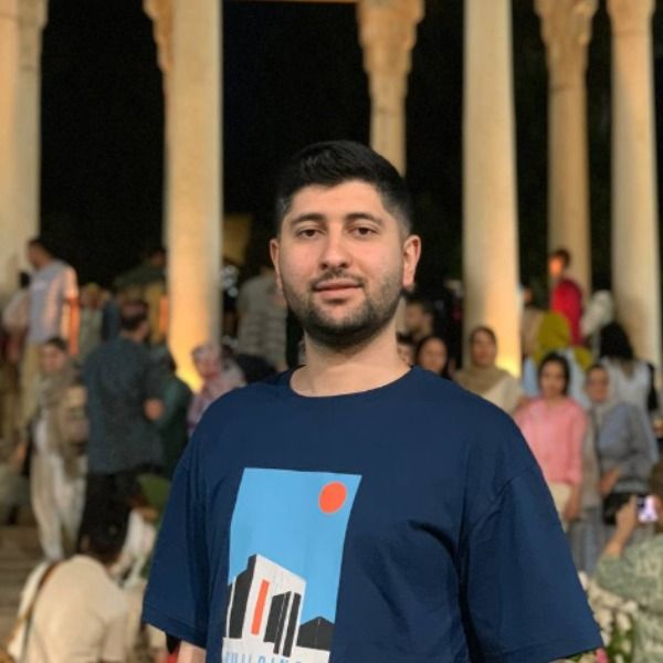 همایون مرادی