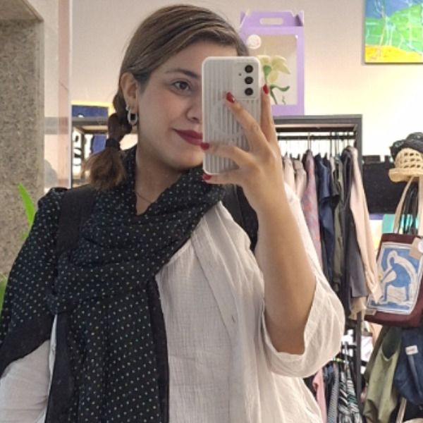 الناز عطائی