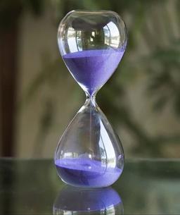 زندگی یه ساعت شنی واقعی نیاز داره