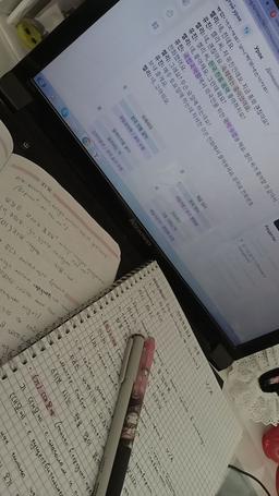 صرفا میخوام بذارم که گذاشته باشم!