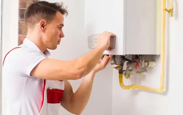 چه عواملی منجربه خرابی پمپ پکیج می‌شود؟