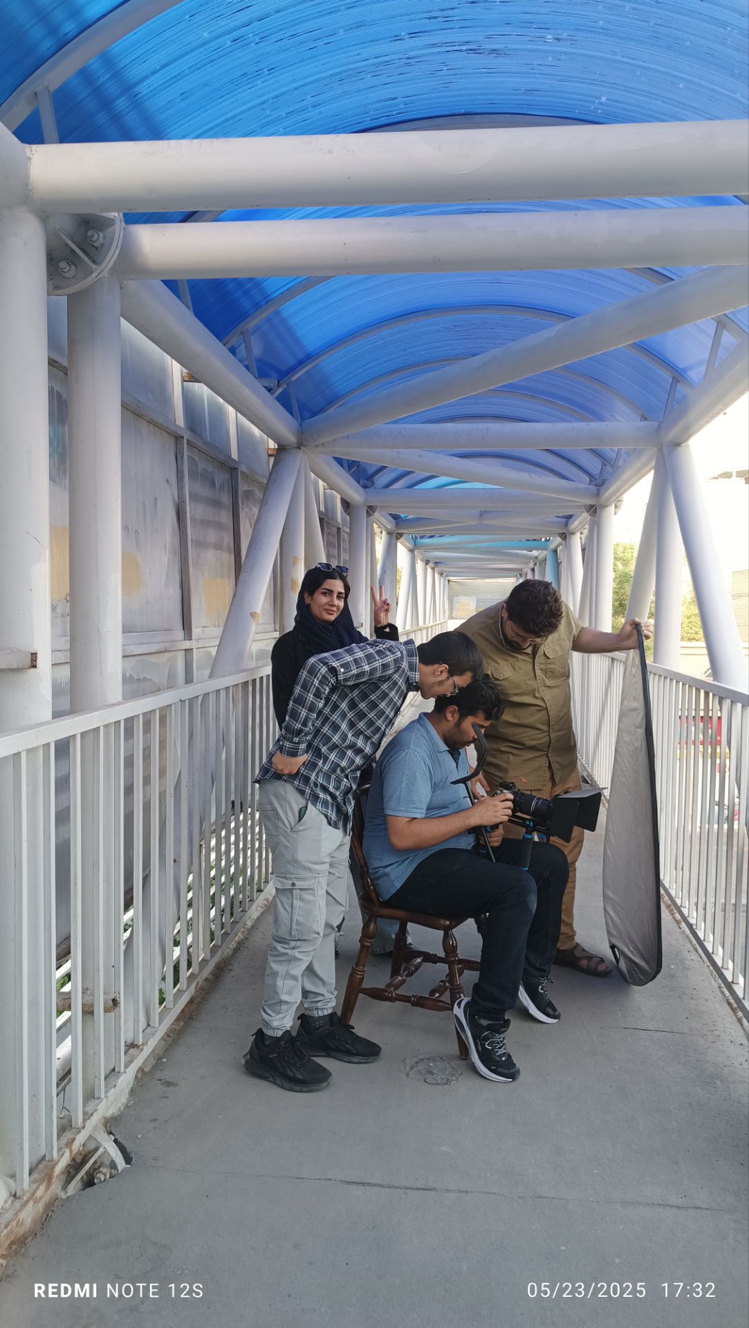 عکس پشت صحنه فیلم کوتاه راهی به ارزش به کارگردانی علی رضائی