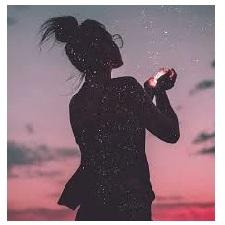 بانوی موهای اَرغــــــــــــوانی !