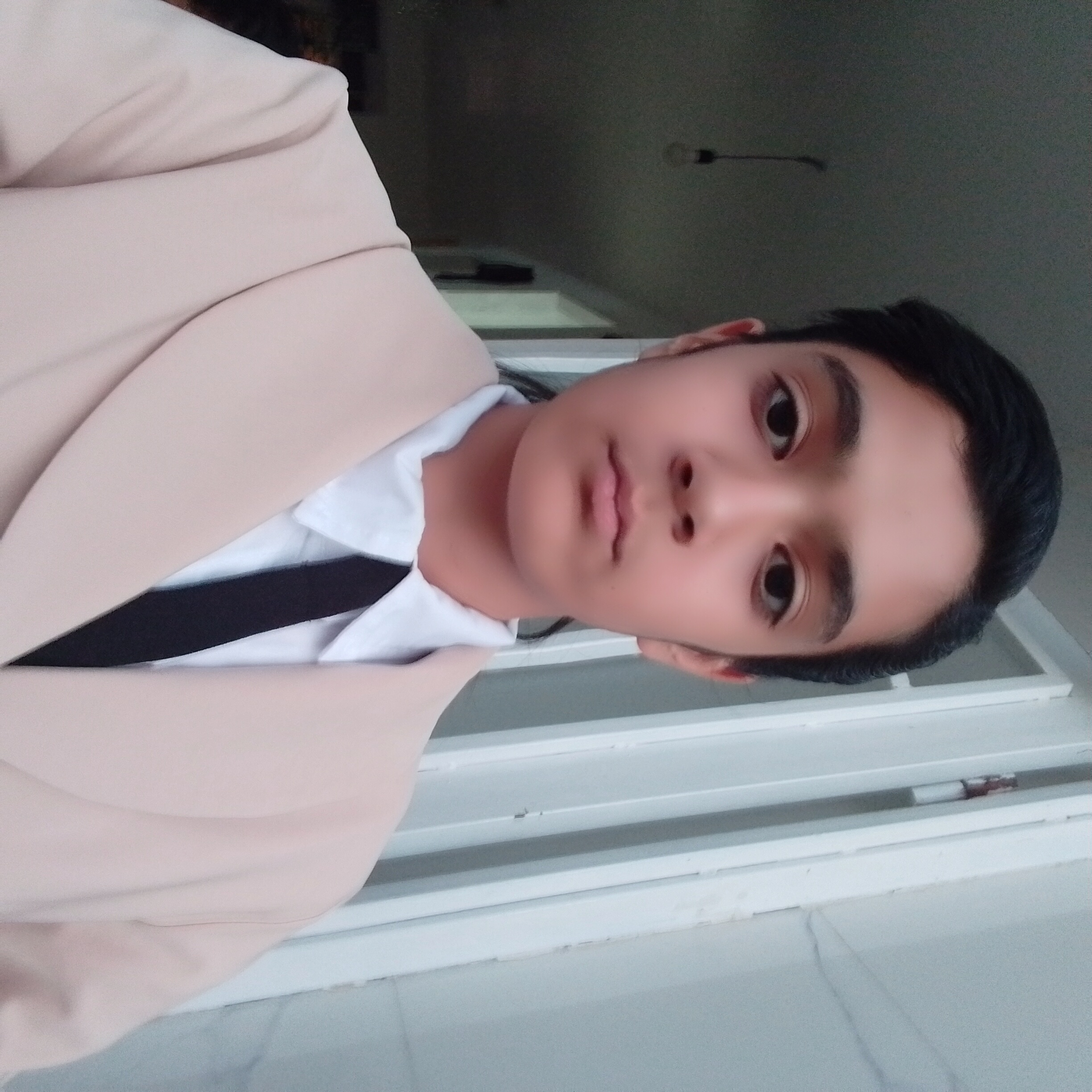 مریم طبخی دانش آموز
