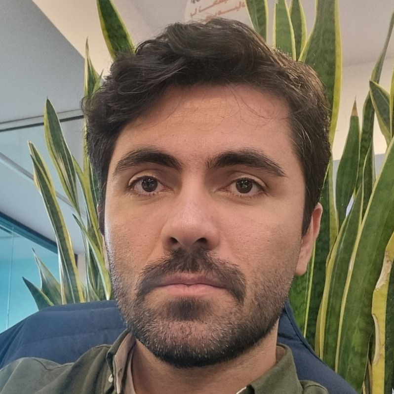 محمود آفریده