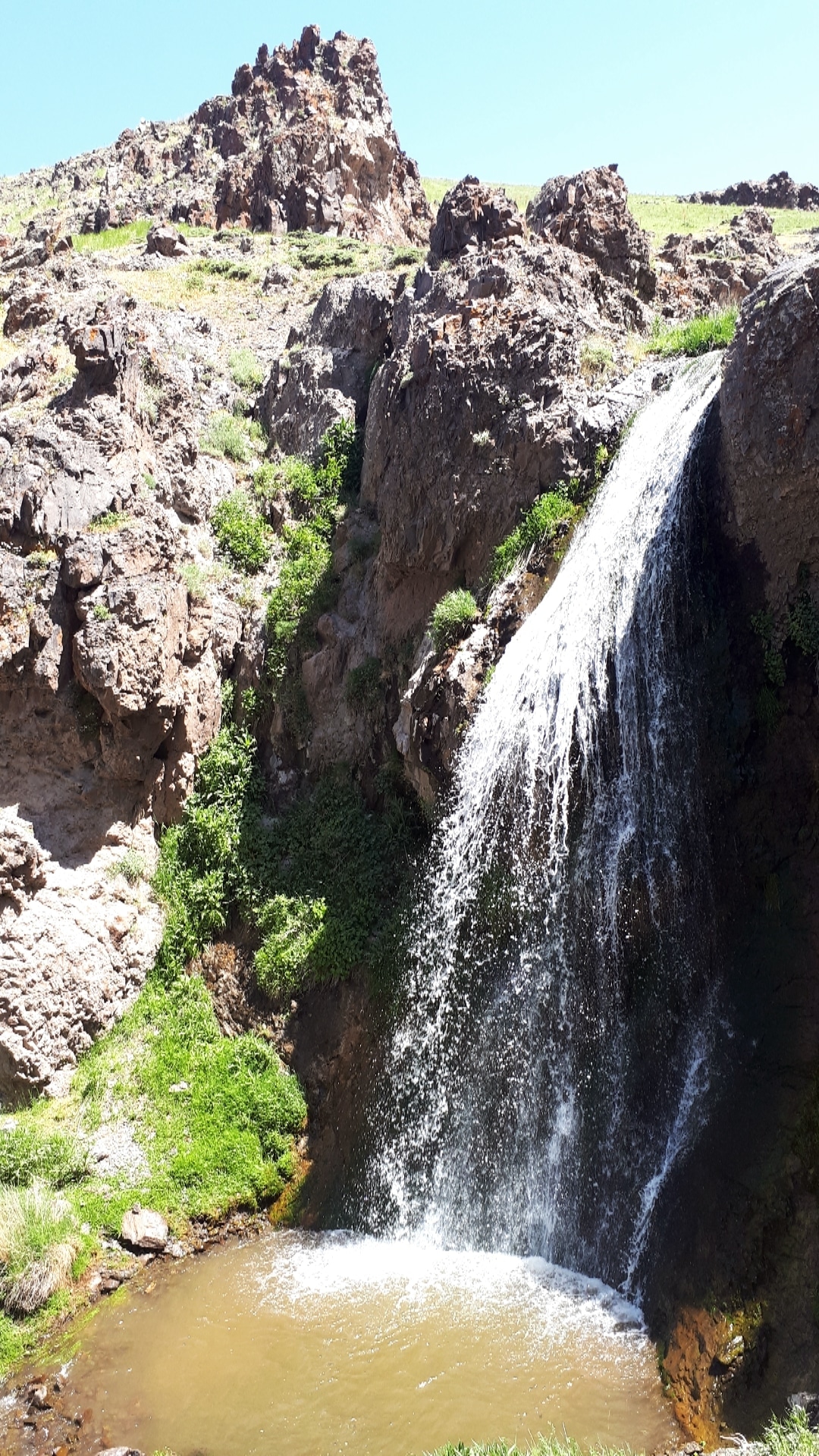 آبشار دوم مهدرهسی
