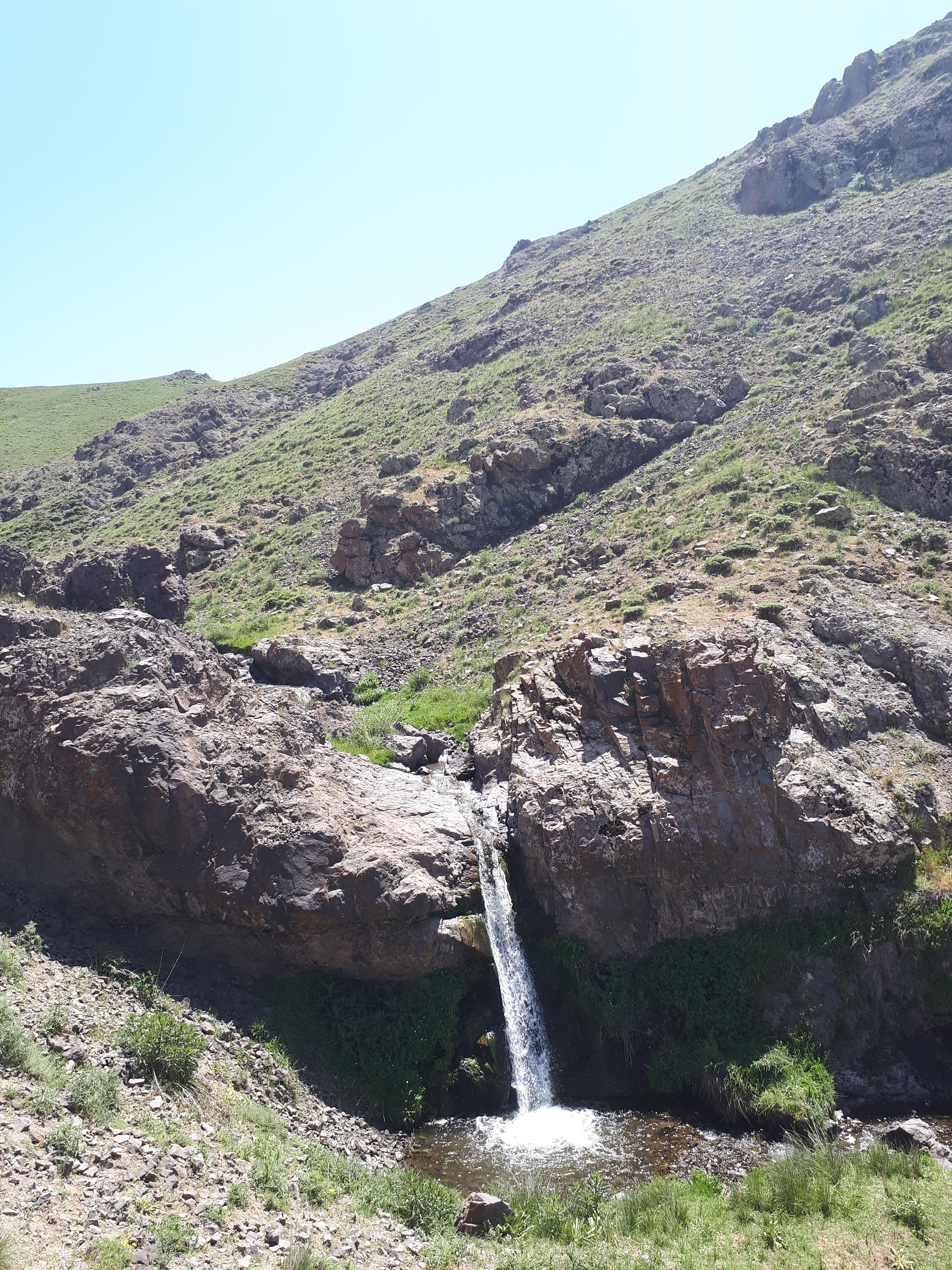 آبشار اول مهدرهسی