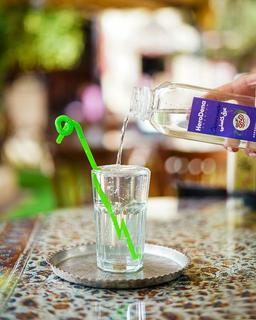 عرق کاسنی هیرودنا + قیمت عرق کاسنی اصل در شیراز