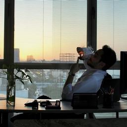 6 نقطه قوت و ضعف راه اندازی کسب و کار آنلاین