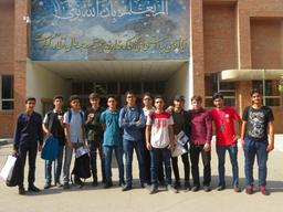 پشت ویترین را هم نشان دهید