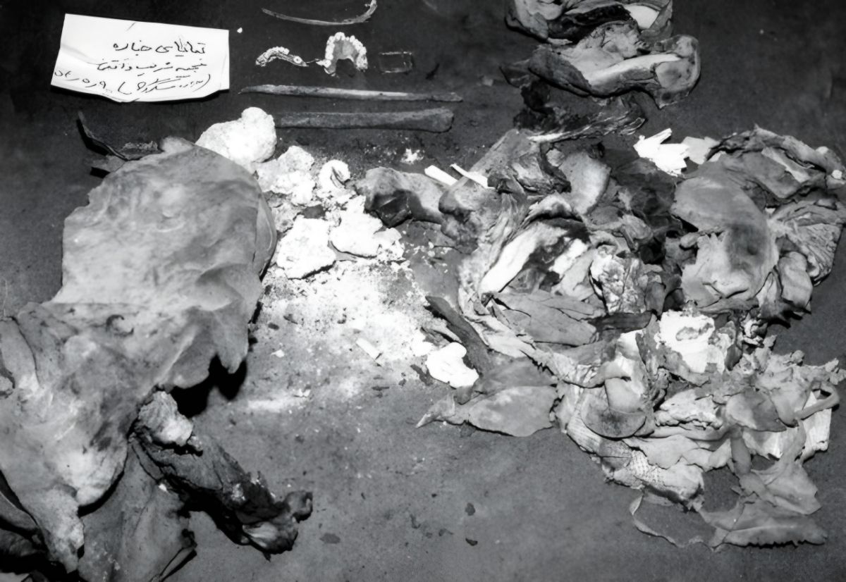 بقایای جسد سوخته شهید شریف واقفی