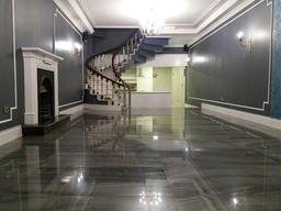 نظافت راه پله