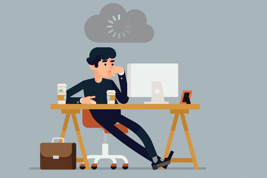 یه لب تاپ و فضای آنلاین و ده تا ده دقیقه