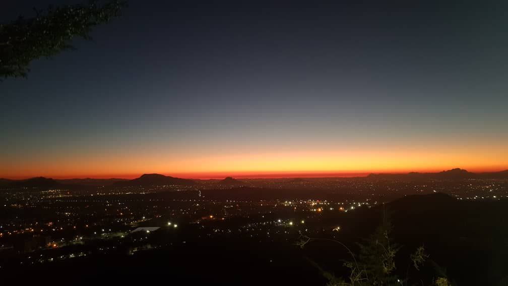 گاهی ۶ صبح می‌روم استخر، در جریان اعتراضات استخر بسته بود رفتیم کوه صفه چسبید. جای‌تان خالی