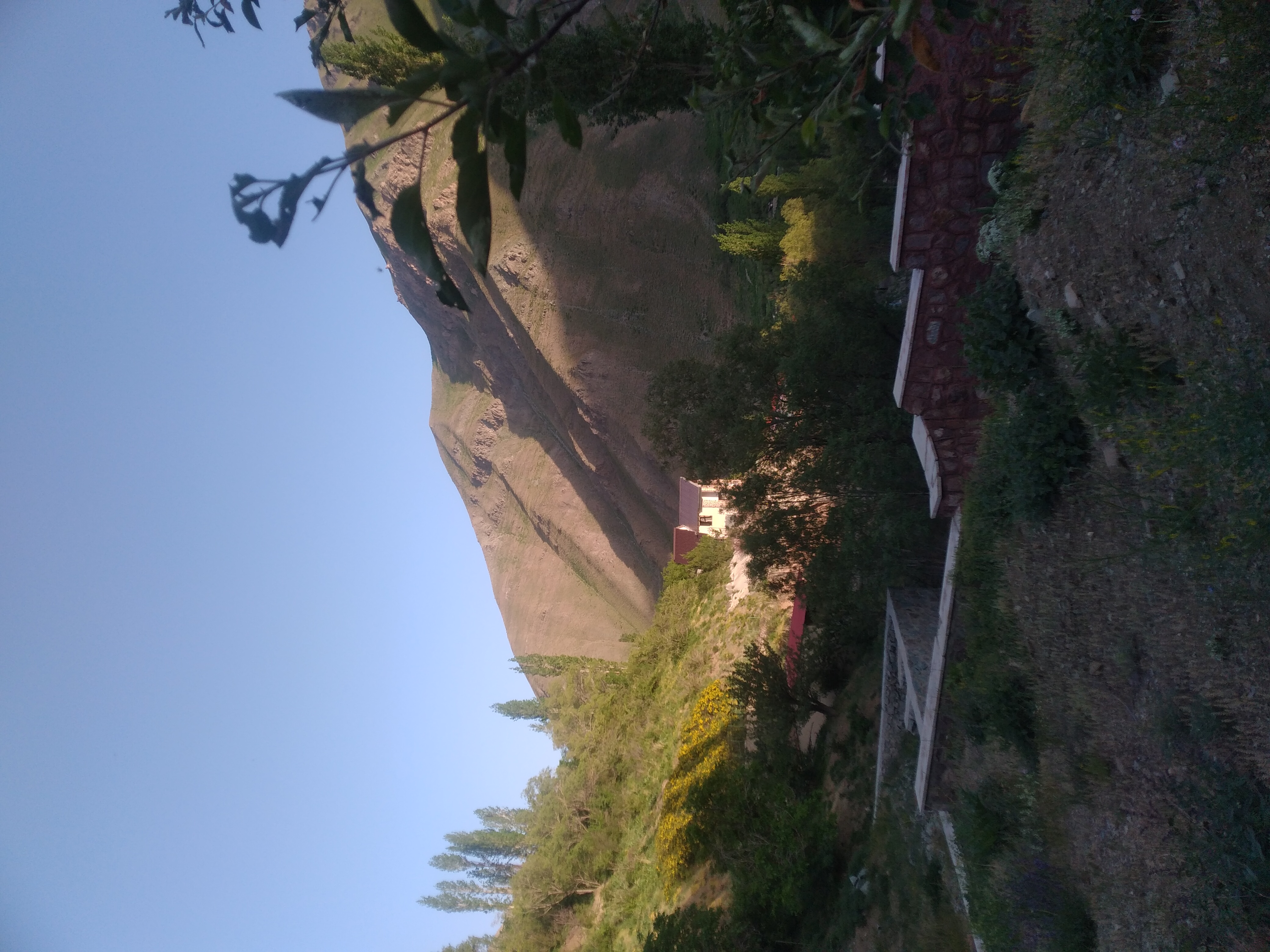 چشم انداری از ولایت رود دیزین