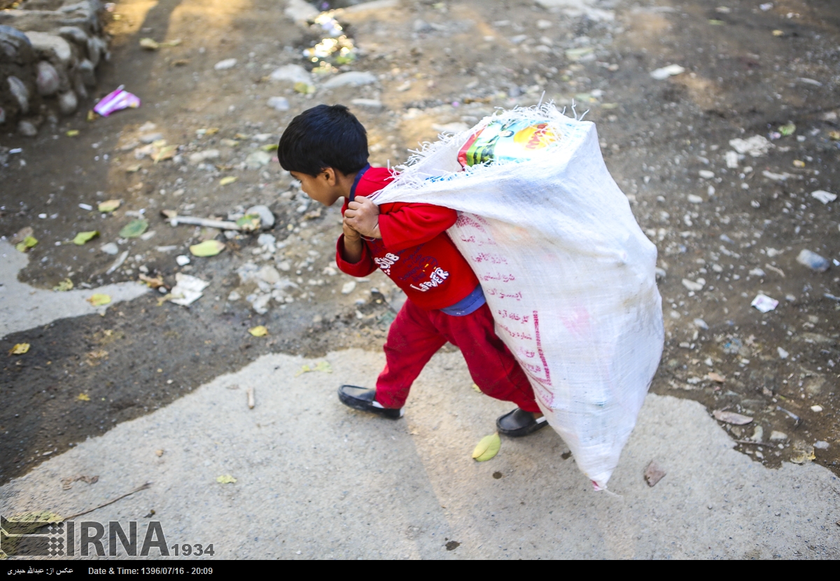 شهران-تهران برای خیلی از ما فقر به اندازهی چیزی که در این تصویر میبینیم ازمان دور است.