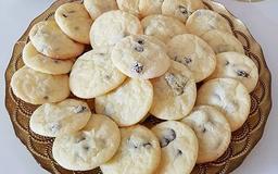 طرز تهیه شیرینی کشمشی