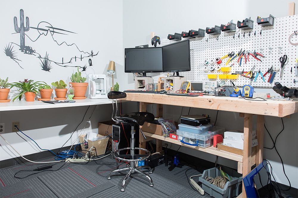 میز کار مهندسی (Desk Of Engineering)