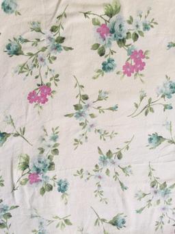 اوین و ملحفه‌ها و پیلاتس