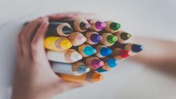 آموزش رنگ به کودکان را باید از چه سنی شروع کرد؟