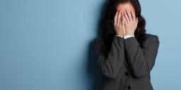 سرزنش و دیگر هیچ??