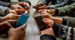 چرا نوجوانان درحال نابود شدن هستند؟