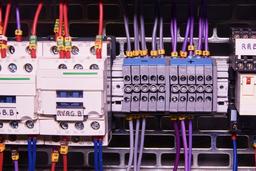 کنتاکتور چه کاربردی دارد؟