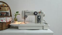 ساختن کلمه زندگی من است