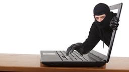 وکیل متخصص جرایم رایانه ای همراه شما در ناملایمات!