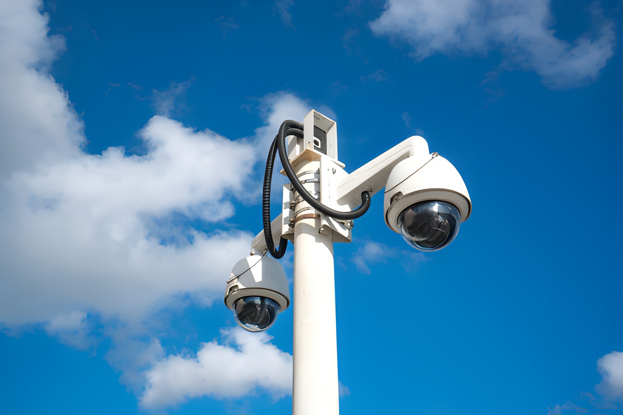 دکل دوربین ترافیکی