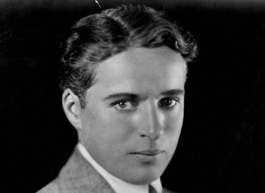 Charlie Chaplin, Şarlo olmadığı zamanlarda böyleydi.