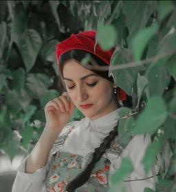 غزلواژه‌ی ۴ به قلم هنگامه اهورا