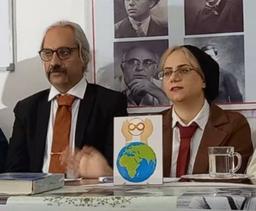 مقاله «فراشعر جامع پست مدرن» به قلم دکتر آرش آذرپیک و نیلوفر مسیح_ دوازدهمین کنفرانس بین‌المللی گرجستان_ پارت سوم