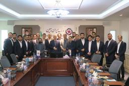 تقدیر از تیم فوتسال بانک ایران زمین