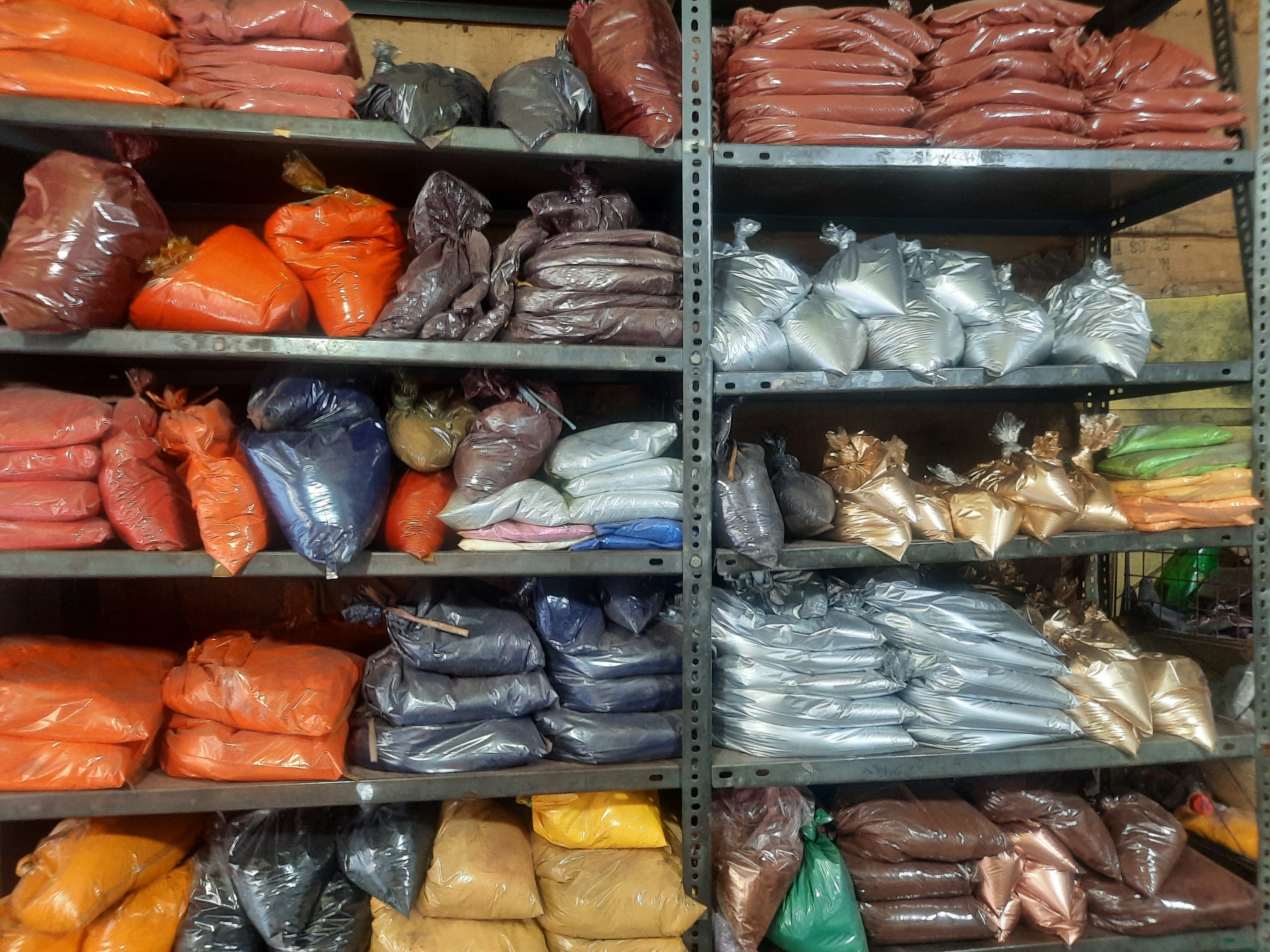 رنگ دانه پودری