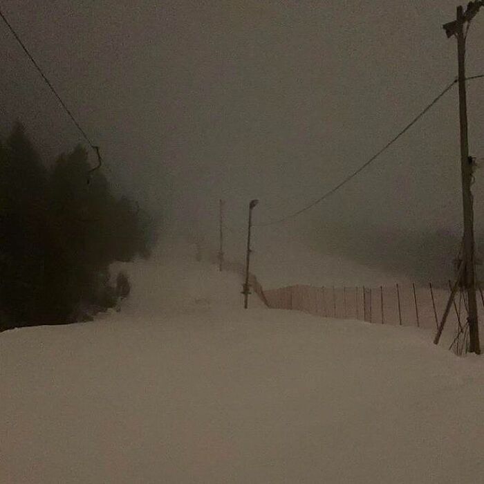 و ما برای تصویر ماه روی آب می‌جنگیم