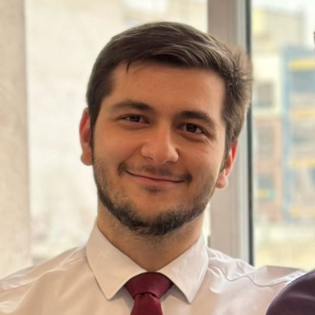 Seyyed Mahdiyar Zerehpoush- سید مهدیار زره پوش