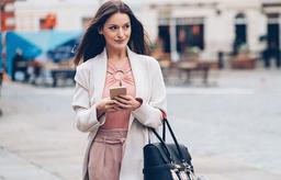 محبوب‌ترین برند‌ لباس‌های زنانه