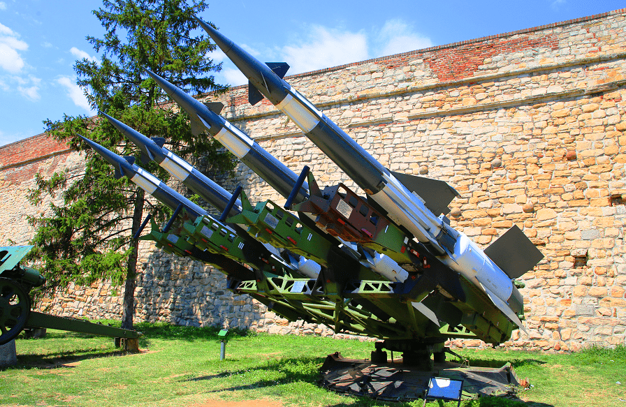 موشک‌های پدافند هوایی S-125 Neva