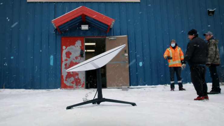 راه‌اندازی یکی از ترمینال‌های استارلینک