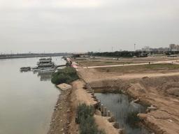 نقدی بر اقدامات ساحل‌سازی‌ حاشیه رود کارون در اهواز