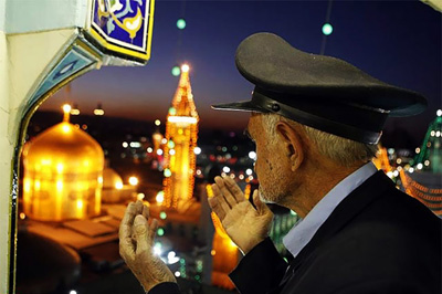 خطبه خوانی آیینی سنتی است ویژه بارگاه منور رضوی 