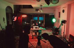 با موج نو بازیگری را عملی بیاموزید