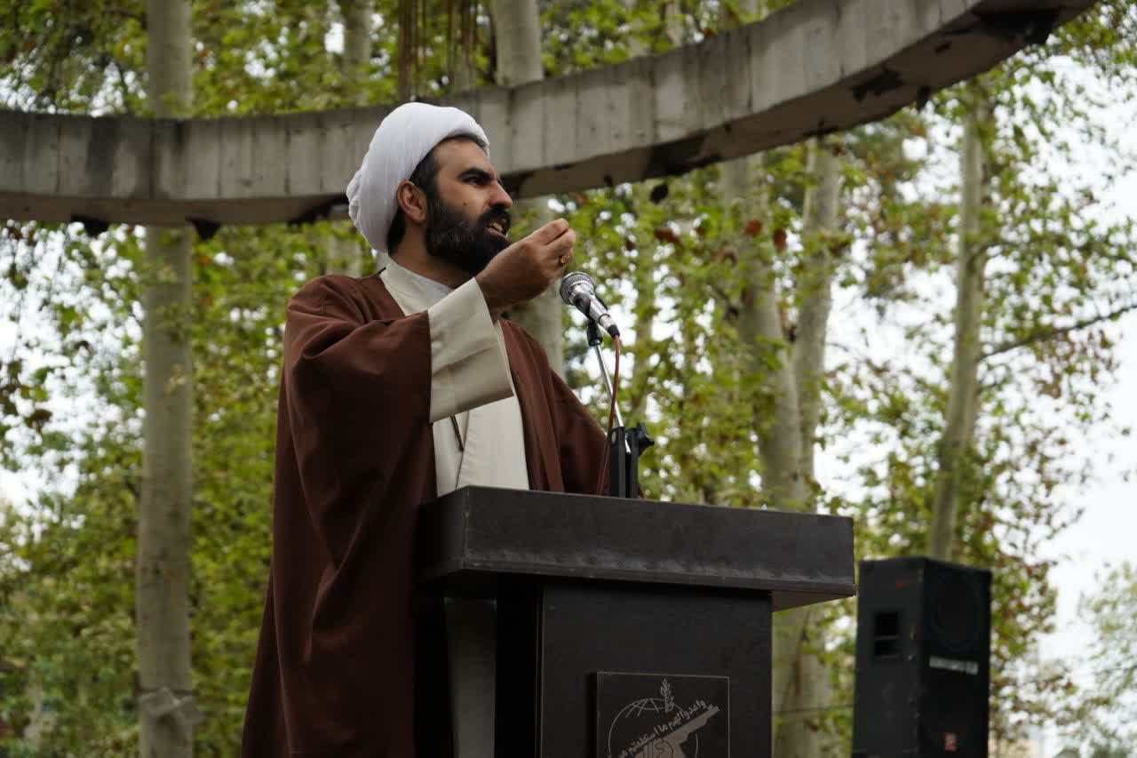 حجت الاسلام والمسلمین دکتر  محمد امین نقدی