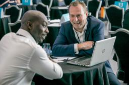 اهمیت بازاریابی حضوری