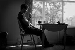 تو گویی "نوشتن" نیز باری! کاری و شغلی‌ست