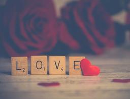 عشق های غیر واقعی