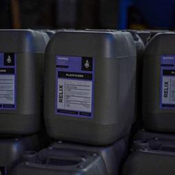 آسیب‌های ناشی از مصرف روان کننده بتن